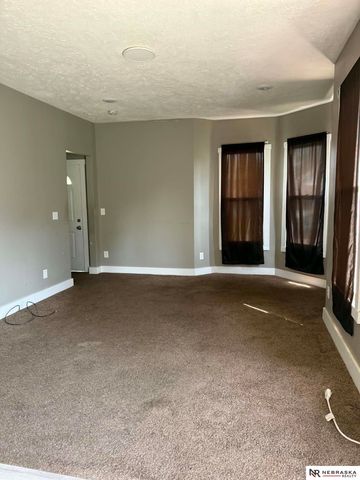 3936 Florence Boulevard, Omaha, NE 68110