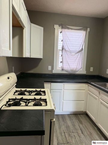 3936 Florence Boulevard, Omaha, NE 68110