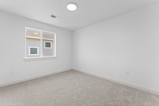 421 N Viewmont Ct, Greenacres, WA 99016