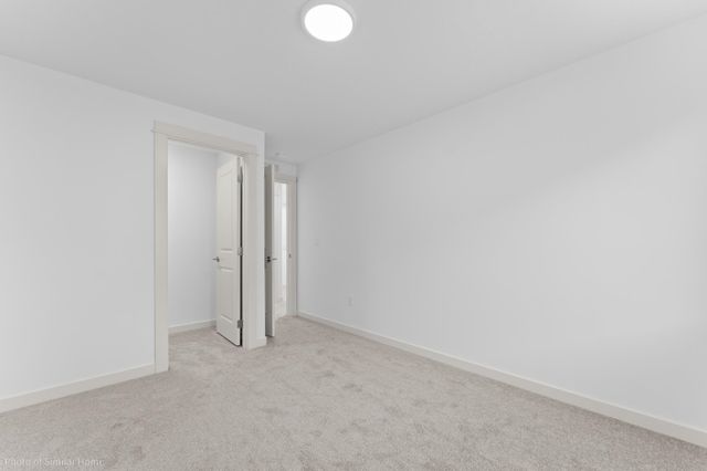 421 N Viewmont Ct, Greenacres, WA 99016