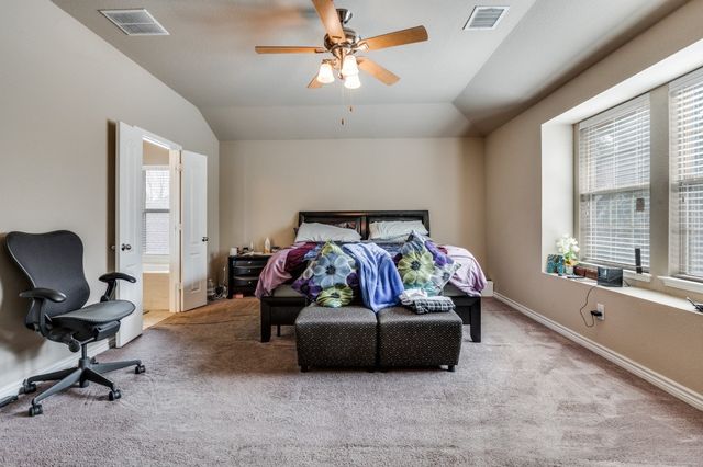 5808 Windy Meadow Lane, Grand Prairie, TX 75052