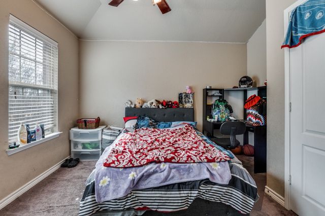 5808 Windy Meadow Lane, Grand Prairie, TX 75052