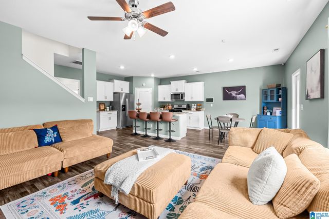 1335 CHELSEA PARK TRAIL, Chelsea, AL 35043