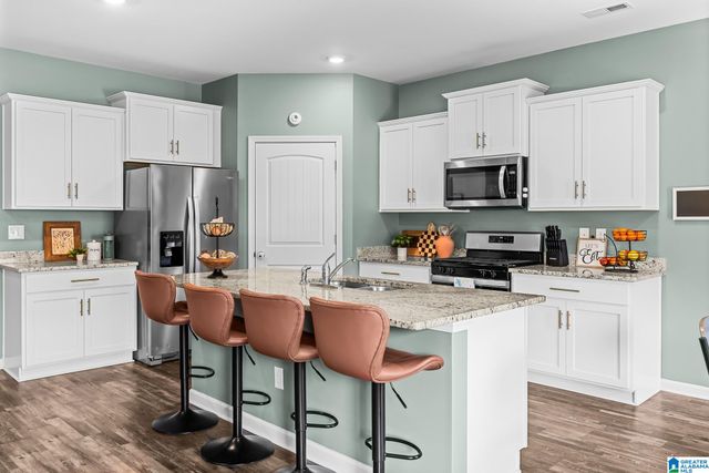 1335 CHELSEA PARK TRAIL, Chelsea, AL 35043