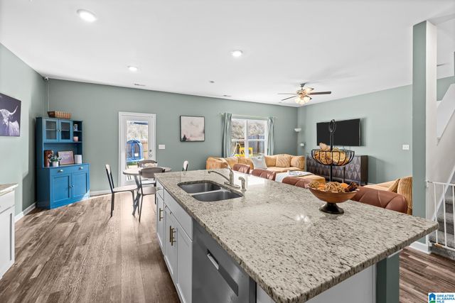 1335 CHELSEA PARK TRAIL, Chelsea, AL 35043