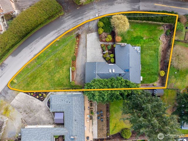 6214 NE 129th Street, Kirkland, WA 98034