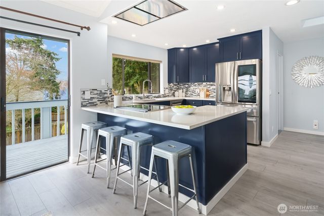 6214 NE 129th Street, Kirkland, WA 98034