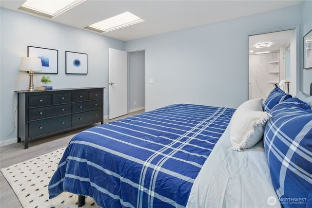 6214 NE 129th Street, Kirkland, WA 98034