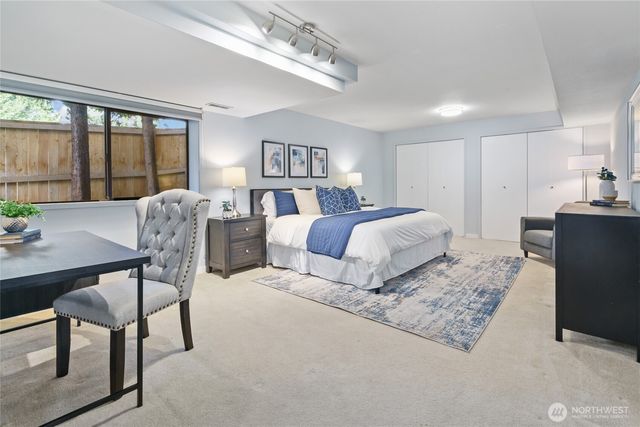 6214 NE 129th Street, Kirkland, WA 98034