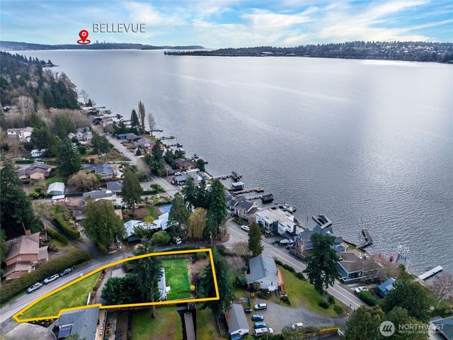 6214 NE 129th Street, Kirkland, WA 98034