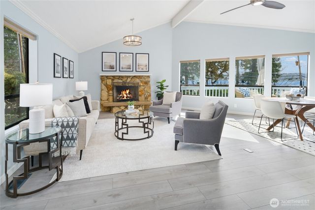 6214 NE 129th Street, Kirkland, WA 98034