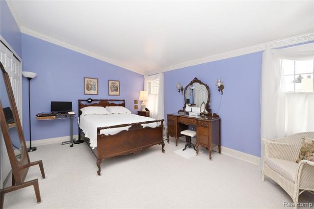 5084 Buckingham, Troy, MI 48098