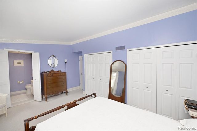 5084 Buckingham, Troy, MI 48098