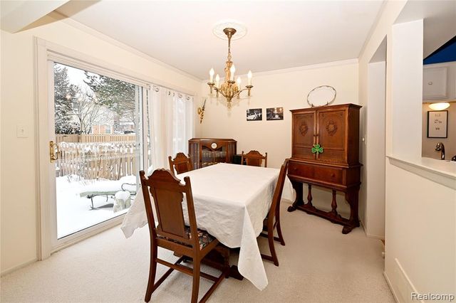 5084 Buckingham, Troy, MI 48098