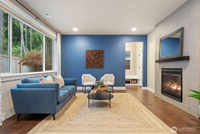 1854 Claret Loop NW, Poulsbo, WA 98370