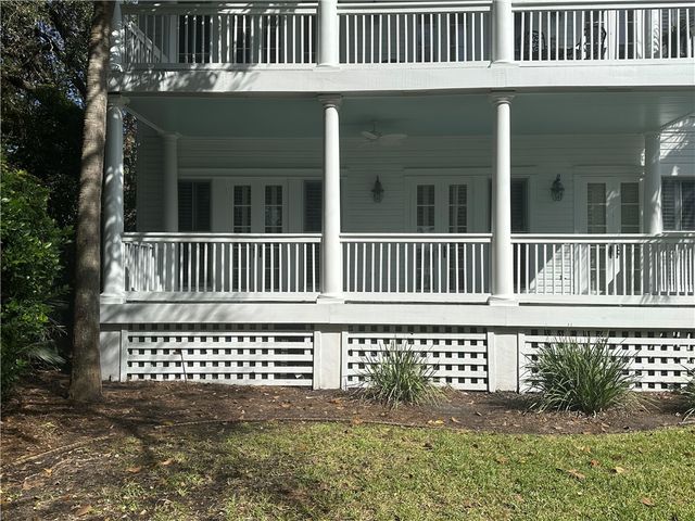 652 Oglethorpe Ave, St Simons Island, GA 31522