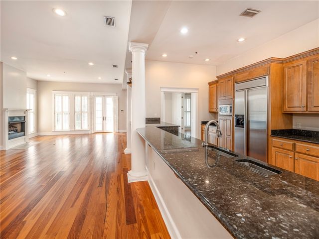 652 Oglethorpe Ave, St Simons Island, GA 31522