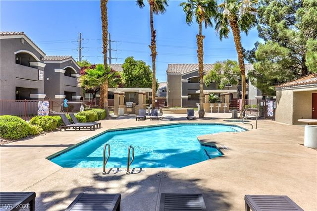 5055 West Hacienda Avenue 1037, Las Vegas, NV 89118