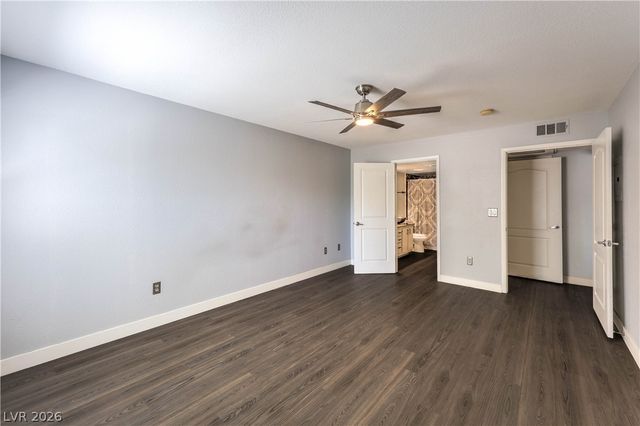 5055 West Hacienda Avenue 1037, Las Vegas, NV 89118