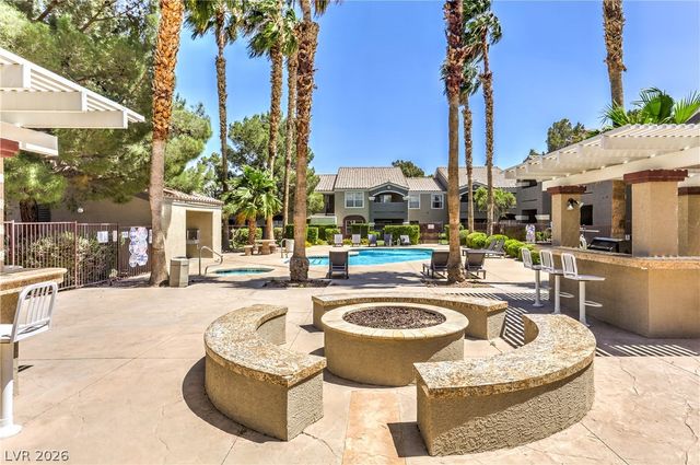 5055 West Hacienda Avenue 1037, Las Vegas, NV 89118