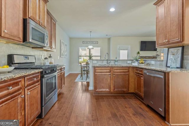 704 Flag Street, Canton, GA 30114