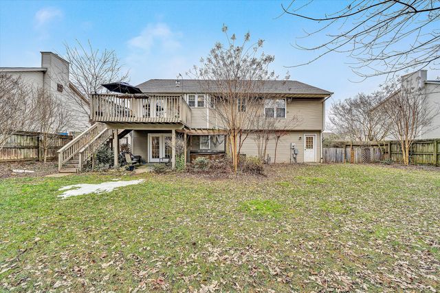 1711 Bush Farm DR, Vinton, VA 24179