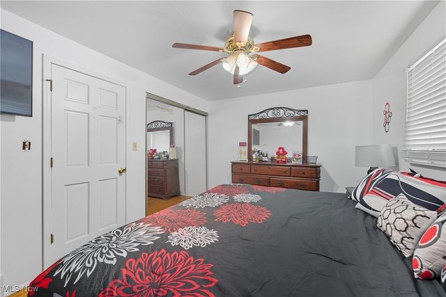 902 Colonel Drive, Cleveland, OH 44109