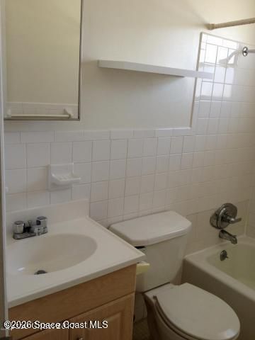 302 Lincoln Avenue 9, Cape Canaveral, FL 32920