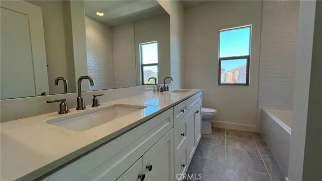 163 Pisano, Irvine, CA 92618