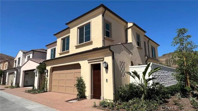 163 Pisano, Irvine, CA 92618