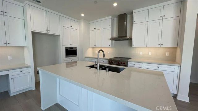 163 Pisano, Irvine, CA 92618