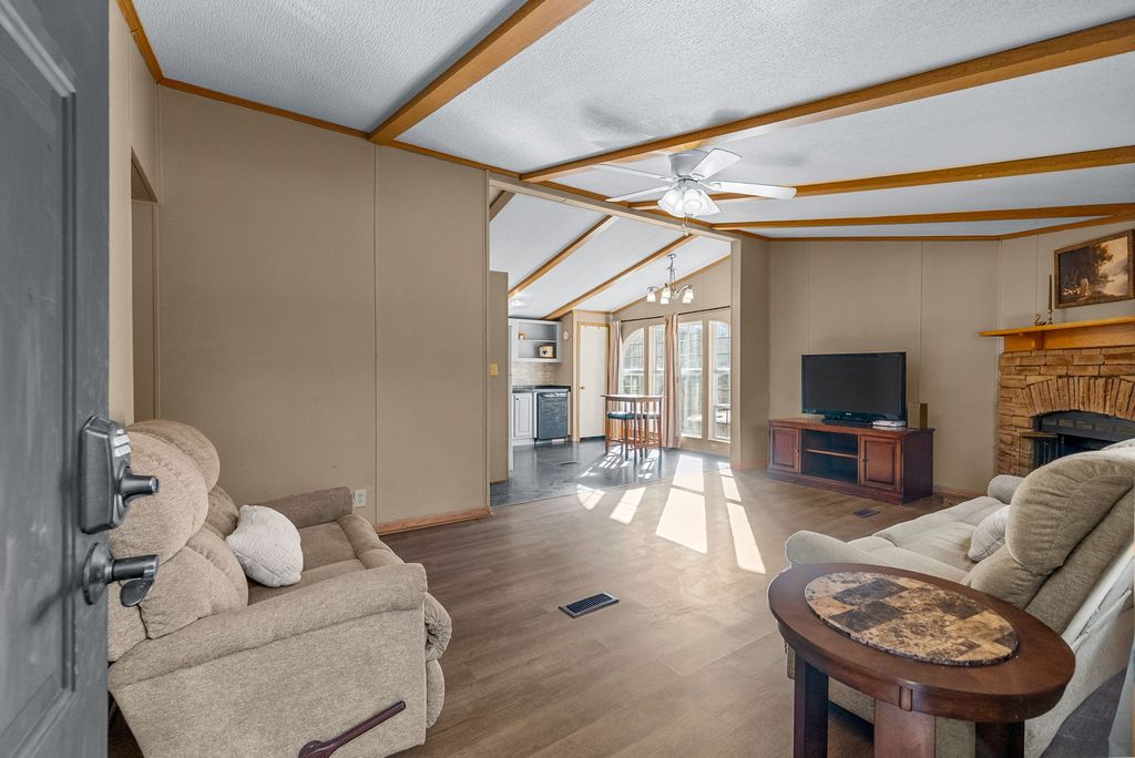 1196 Pickle Knight Rd, Joelton, TN 37080