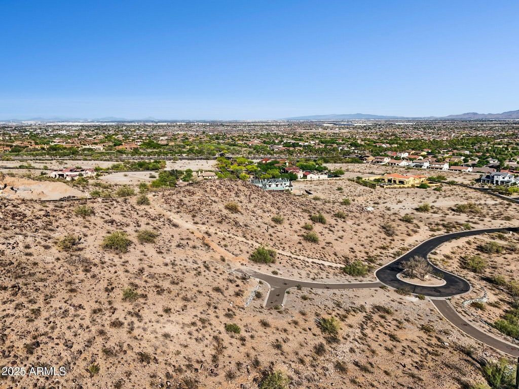 3367 N HIGHLANDS Drive 39, Buckeye, AZ 85396 — exterior