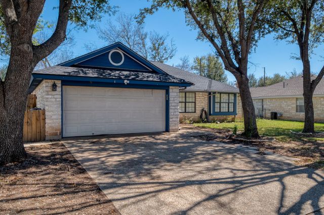 2010 Lark LN, Taylor, TX 76574