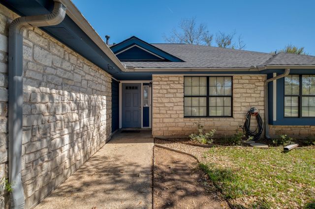 2010 Lark LN, Taylor, TX 76574