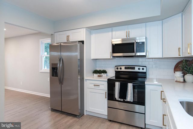 902 EXCELSIOR AVE, Croydon, PA 19021