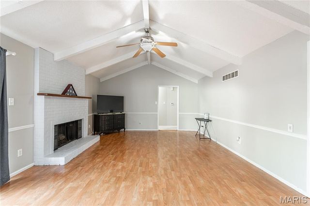 4851 Arevalo Drive, St Louis, MO 63128