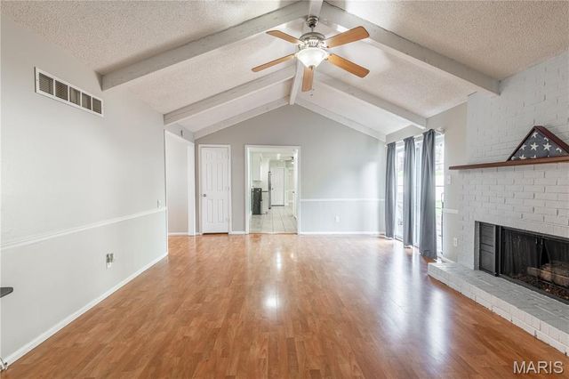 4851 Arevalo Drive, St Louis, MO 63128