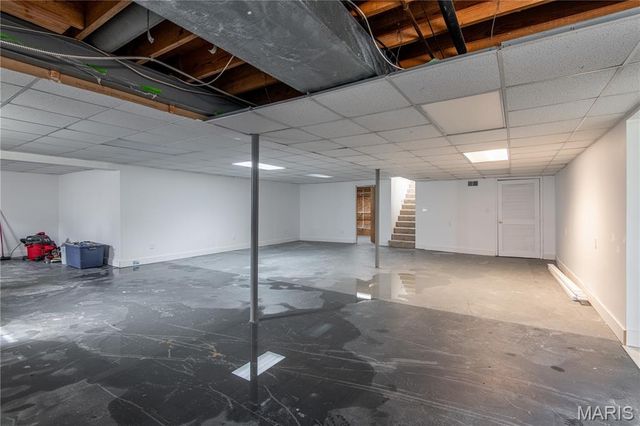 4851 Arevalo Drive, St Louis, MO 63128