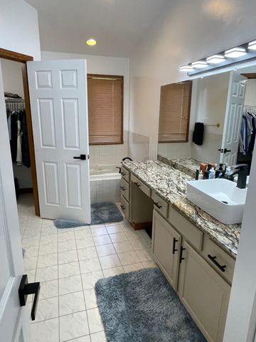 3444 ANNE MARIE Drive, Erie, PA 16506