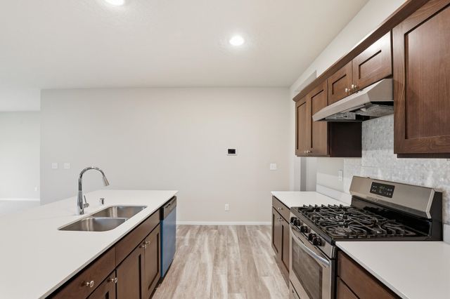 10003 N White Ln, Cheney, WA 99004