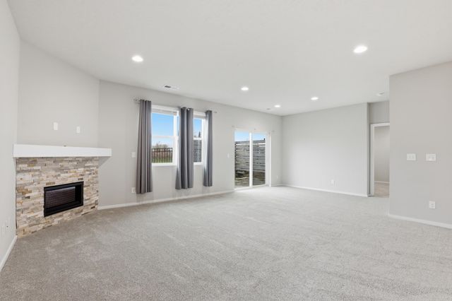 10003 N White Ln, Cheney, WA 99004