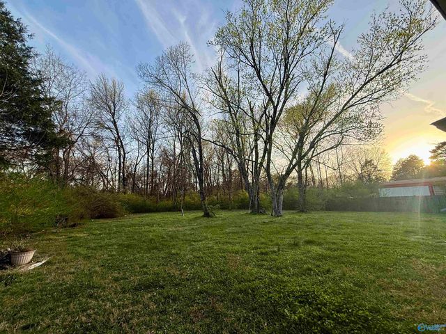 886 Plummer Road NW, Huntsville, AL 35806