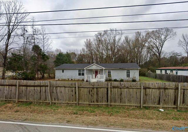 886 Plummer Road NW, Huntsville, AL 35806