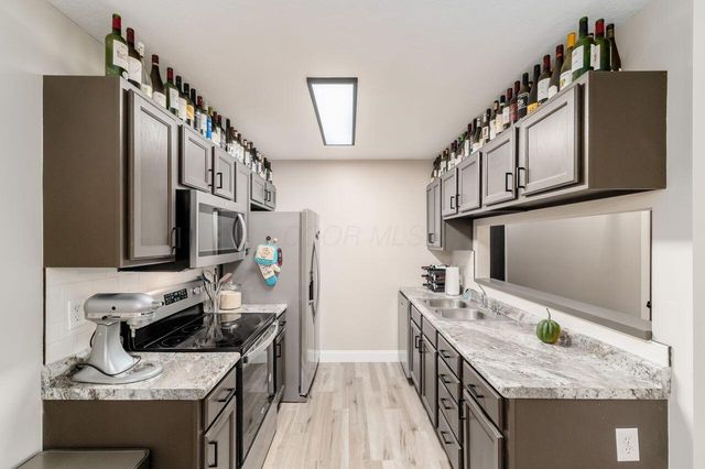 4363 Seahorse Lane, Groveport, OH 43125