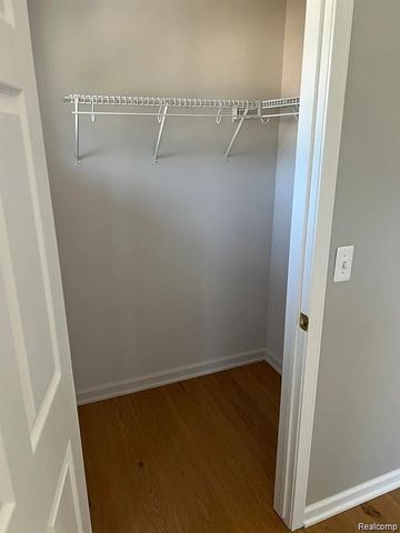 56616 Longhorn Drive, Shelby Twp, MI 48316