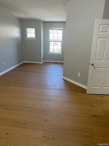 56616 Longhorn Drive, Shelby Twp, MI 48316