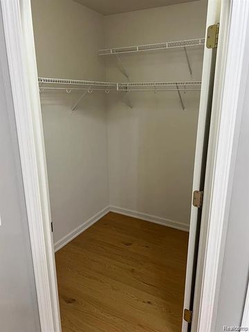 56616 Longhorn Drive, Shelby Twp, MI 48316