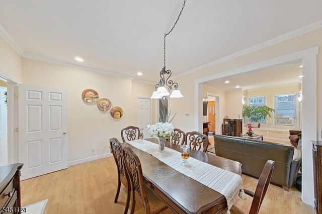 402 Davis Ave, Harrison Town, NJ 07029