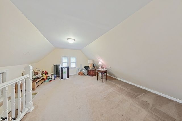 402 Davis Ave, Harrison Town, NJ 07029